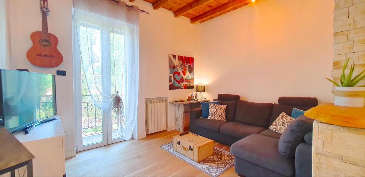 Casa Valle Parco Lambro Albiate Екстериор снимка